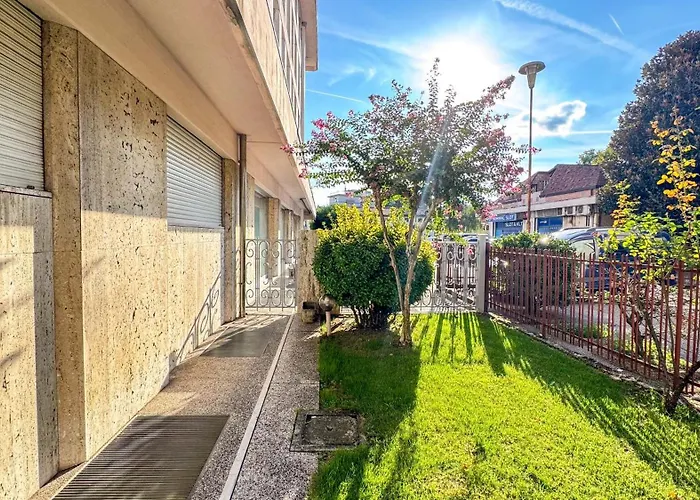 Canal Salso By Ca-sa Check * Venecia